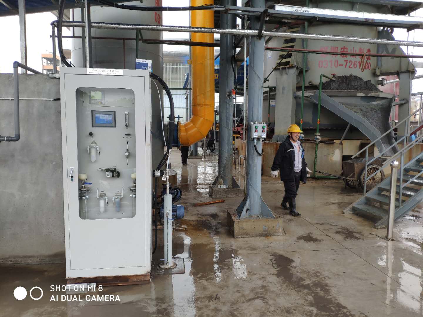 安徽某新材料有限公司--發(fā)生爐煤氣分析系統(tǒng)安裝現(xiàn)場