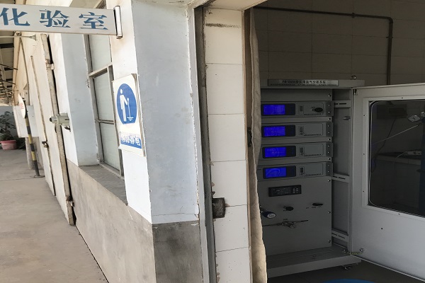 某市藥品檢驗(yàn)檢測中心  - - -  醫(yī)用氧分析儀正式啟用！